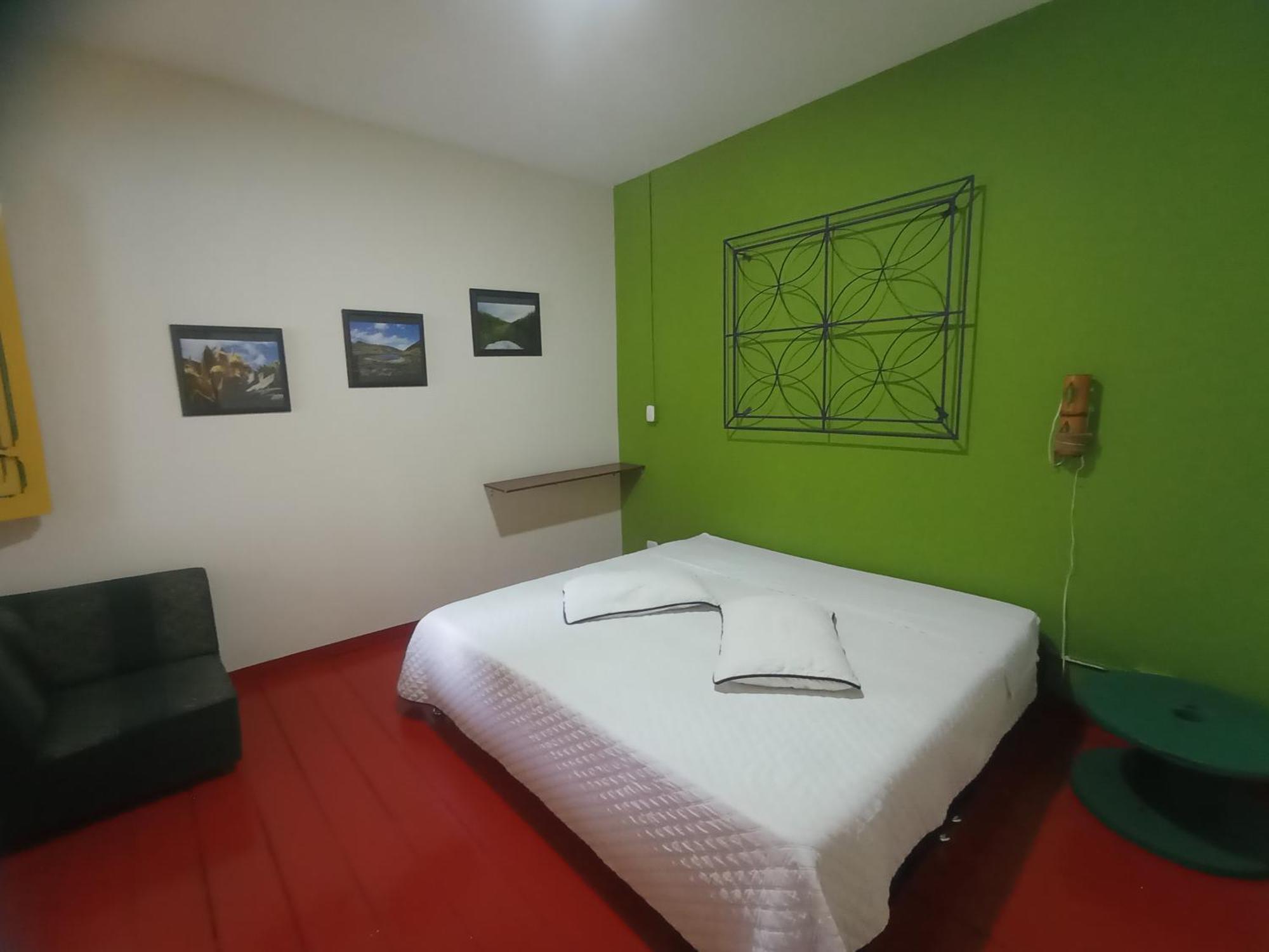 Golden Frog Manizales Hostel Exterior photo
